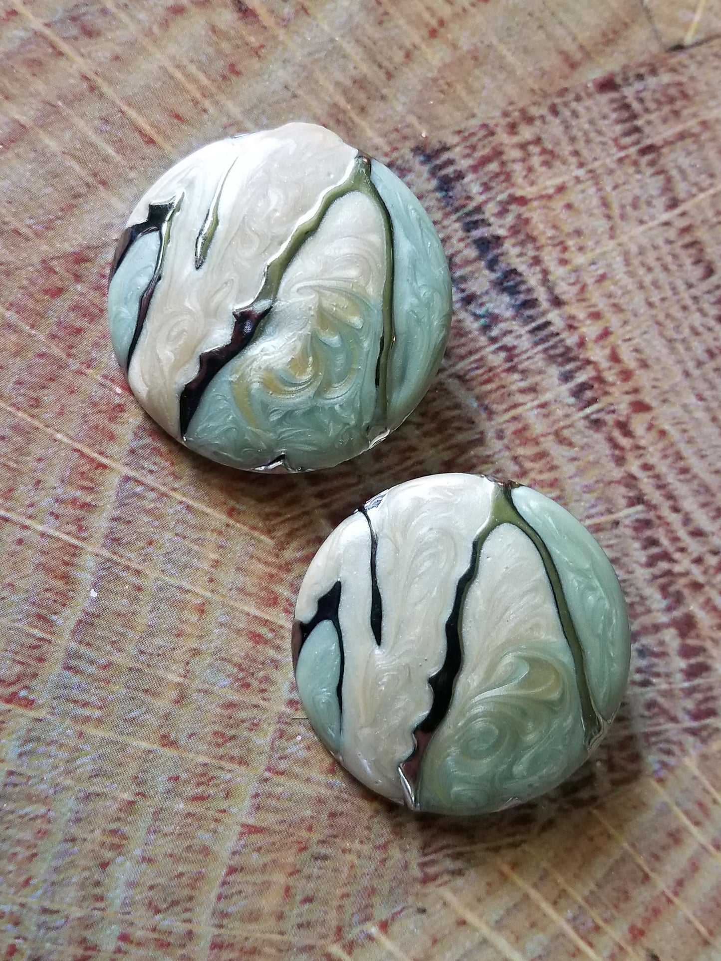 Earrings/ Post Style